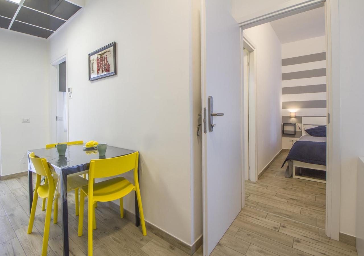 Appartamento Con 2 Camere E 2 Bagni In Centro Con Parcheggio Matera Exterior foto